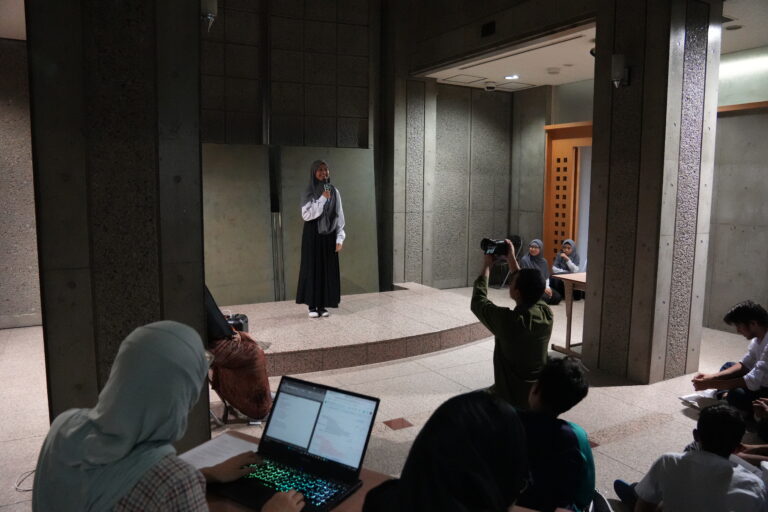 English Internal Competition